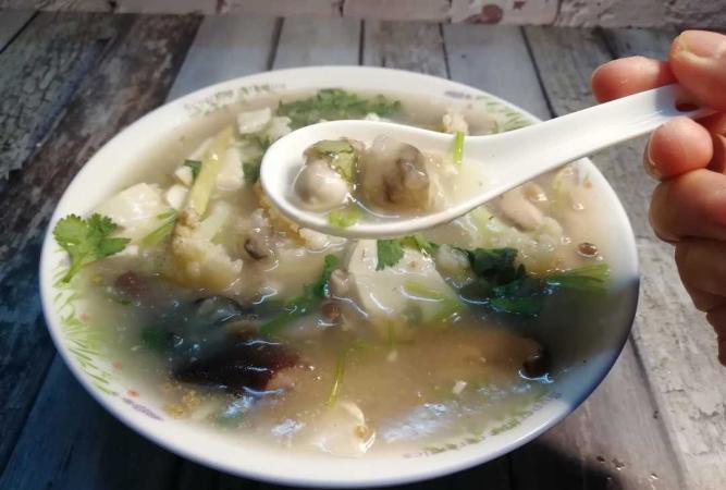 蚵仔豆腐羹成品