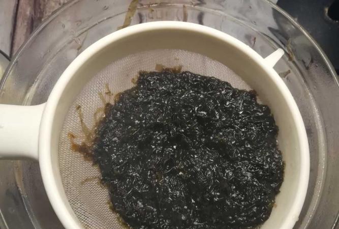 瀝乾紫菜