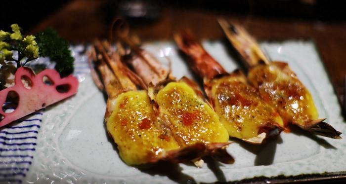 兩個人把日料吃個差不多飽，花了660元點了11個菜